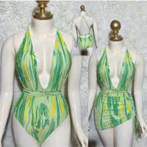 Size Large Bundle - Picture 12 of 14